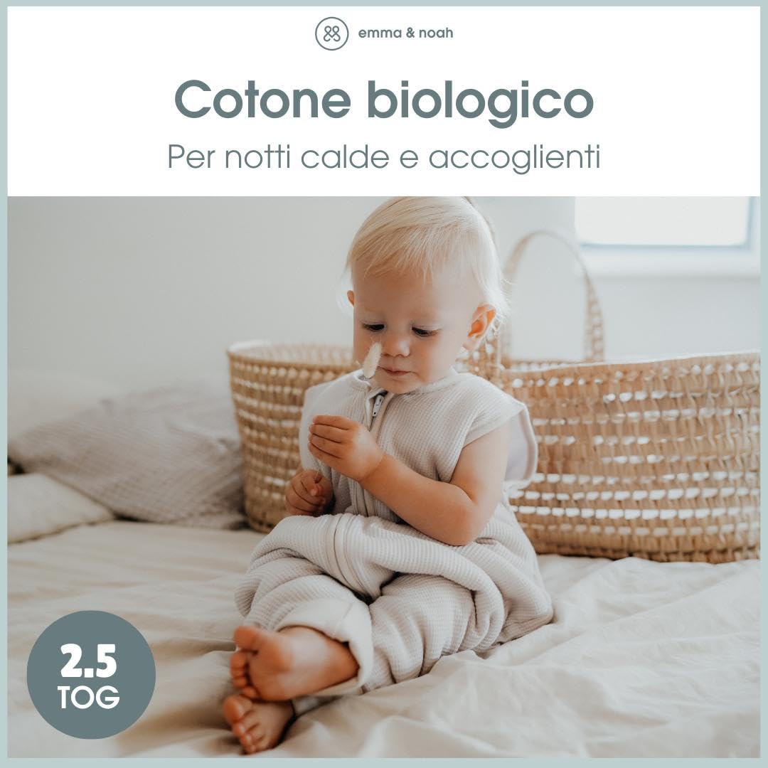 emma & noah Sacco nanna con piedi 2,5 TOG, sacco a pelo per l'autunno e l'inverno, in cotone biologico, certificato Oeko-Tex, morbido sacco a pelo per neonati (pois blu, 70 cm)