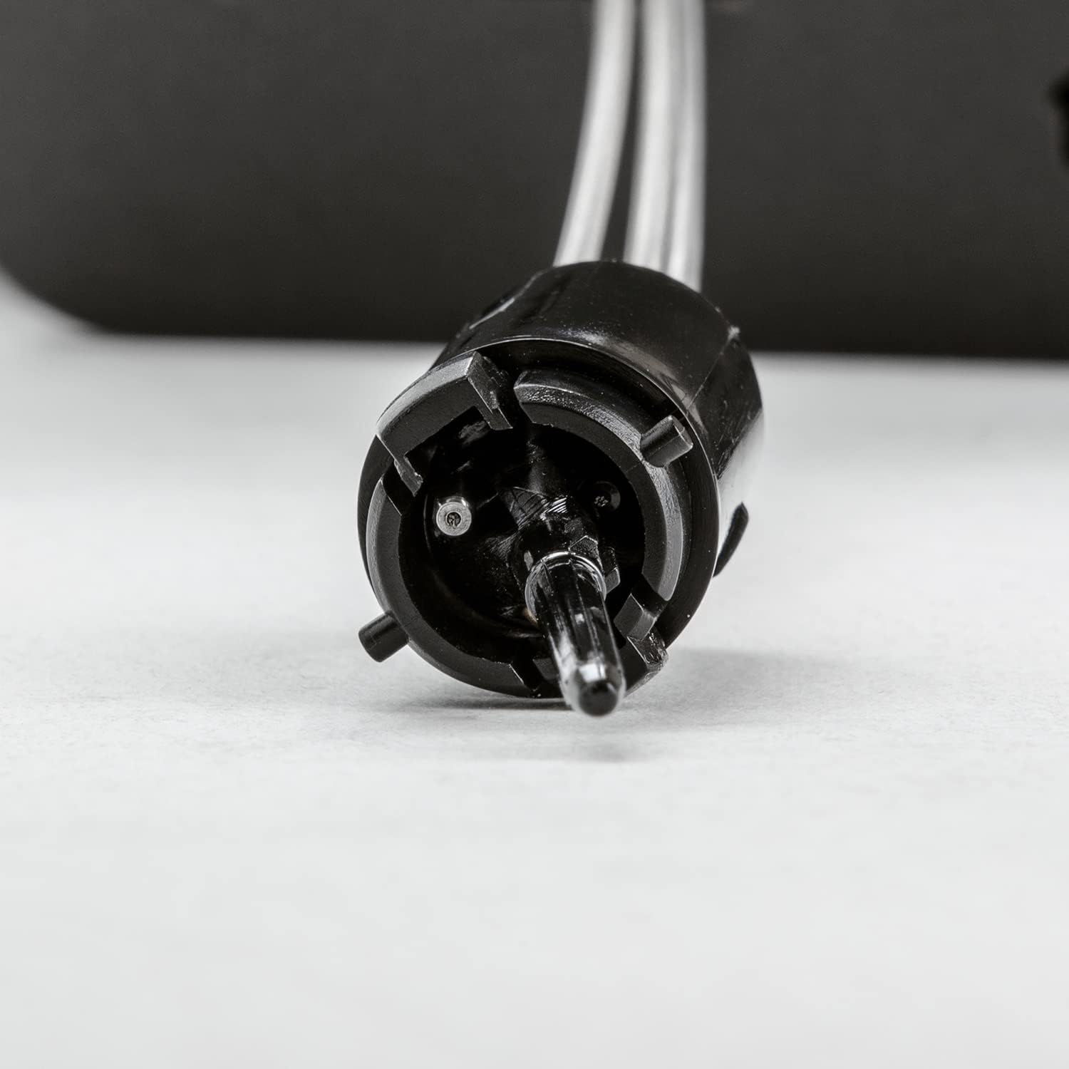 TYC 2590012 Door Mirror Left-Side Compatible with 2000-2002 Ford Focus