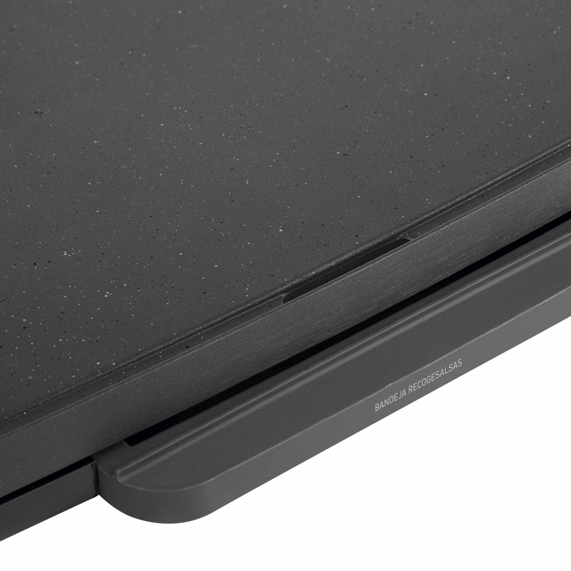 JATA JEGR1603 - Plancha de Asar Eléctrica XXL 2400W, Grill Eléctrico Antiadherente Sin PFOA, Superficie 60x35 cm, Resistencia en M, Cocina Saludable, Fácil Limpieza