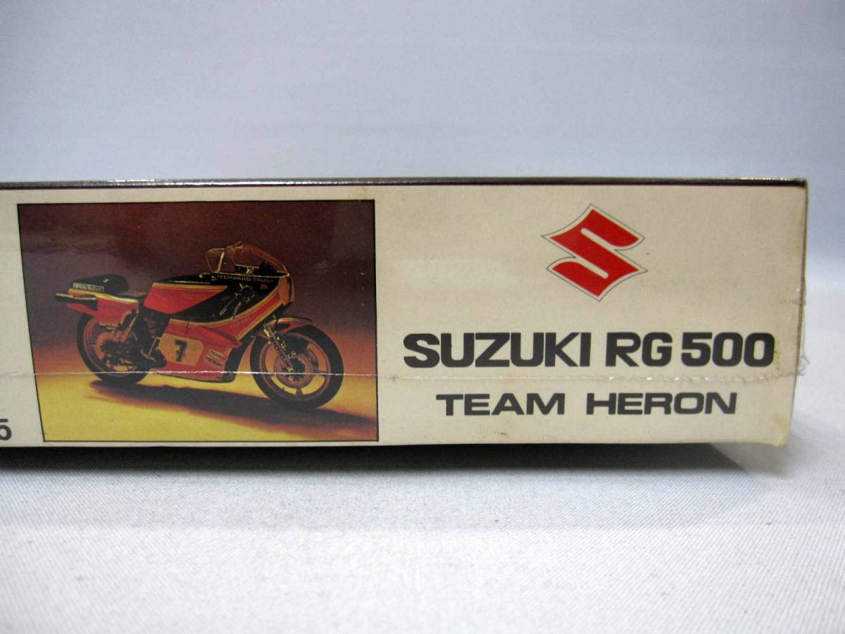 Suzuki RG 500 Team Heron プラモデル　プロッター 61iqgu-veTL._UF350,350_QL50_.jpg