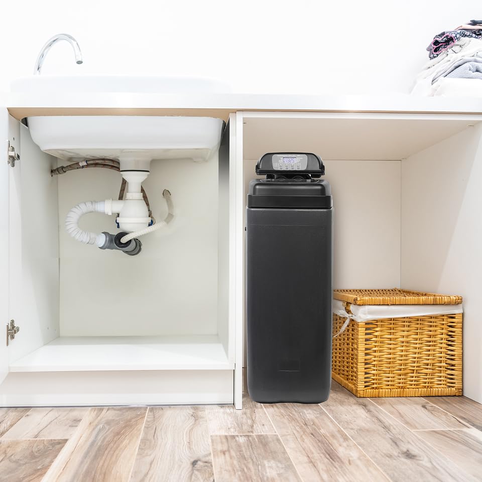 Ecosoft Pink 200 water softener | addolcitore compatto per acqua dura | valvola digitale volumetrica a basso consumo | installazione sotto lavello | protezione dal calcare
