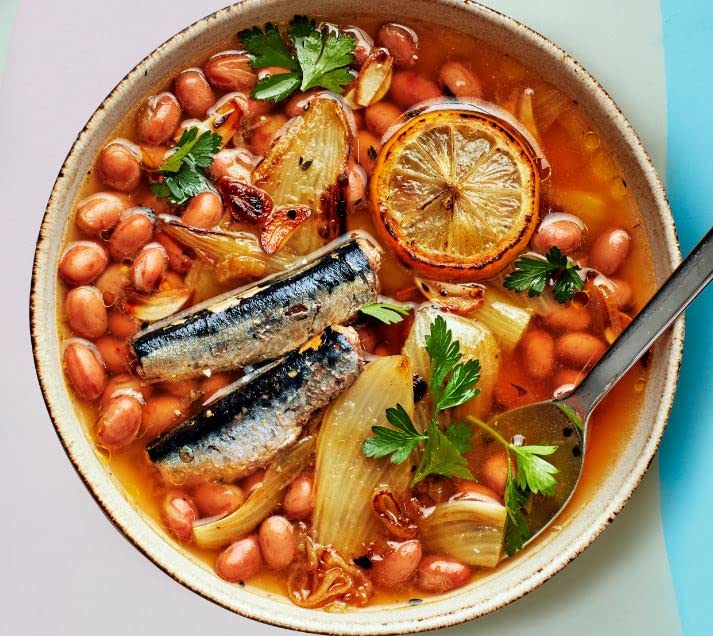 Miniatura 6 de Mega Sardinas en Salsa de Tomate con Chile 5.47 oz, 6 Pack