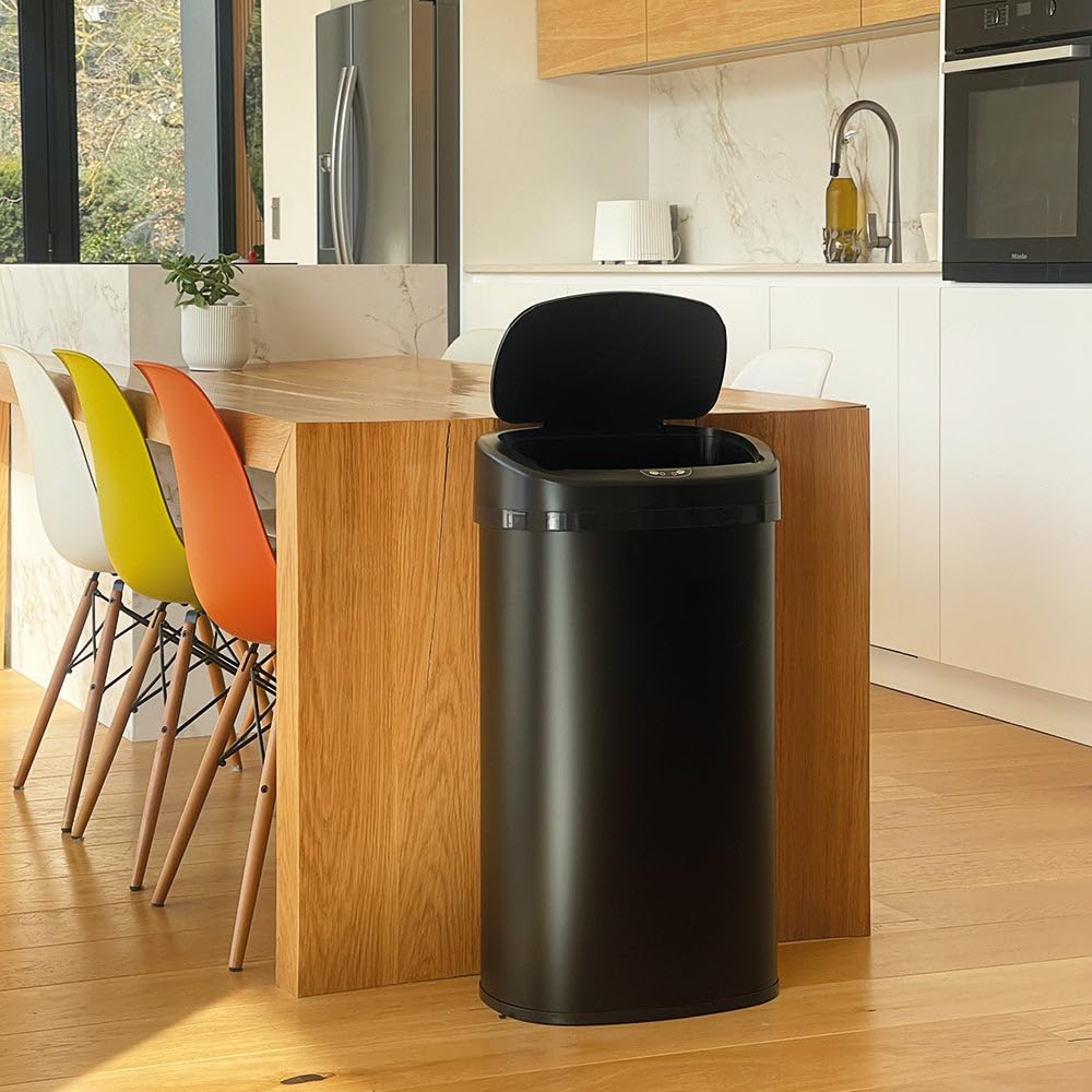 KITCHEN MOVE Poubelle de cuisine automatique 58L MAJESTIC grande capacité noir mat en acier INOX avec cerclage