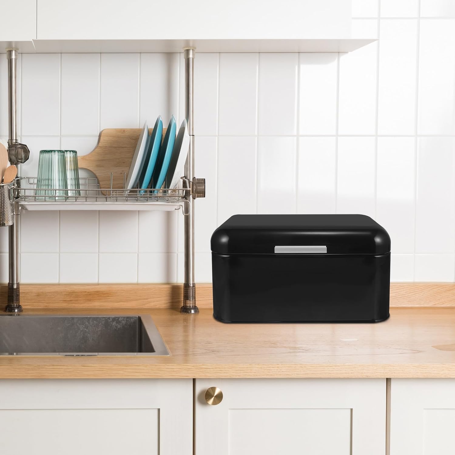 Ciieeo Vintage Metal Bread Box with Lid, Compact Dark Countertop Bread Holder Storage Container for Kitchen Food Organizer