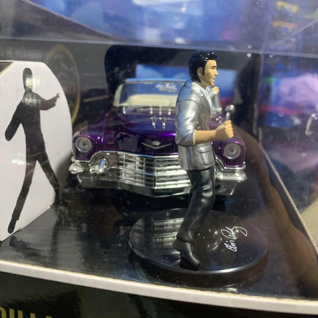 エルヴィスプレスリー 1955キャデラックフィギュア付ミニカー ミニカー