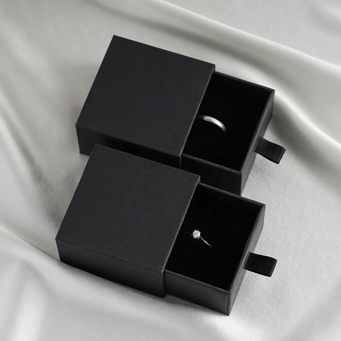 Boîte-cadeau Bijoux En Papier Noir - Lot De 4 - Dimensions 9x9x1.7cm - Présentoir élégant Pour Boucles D'oreilles, Colliers, Bagues