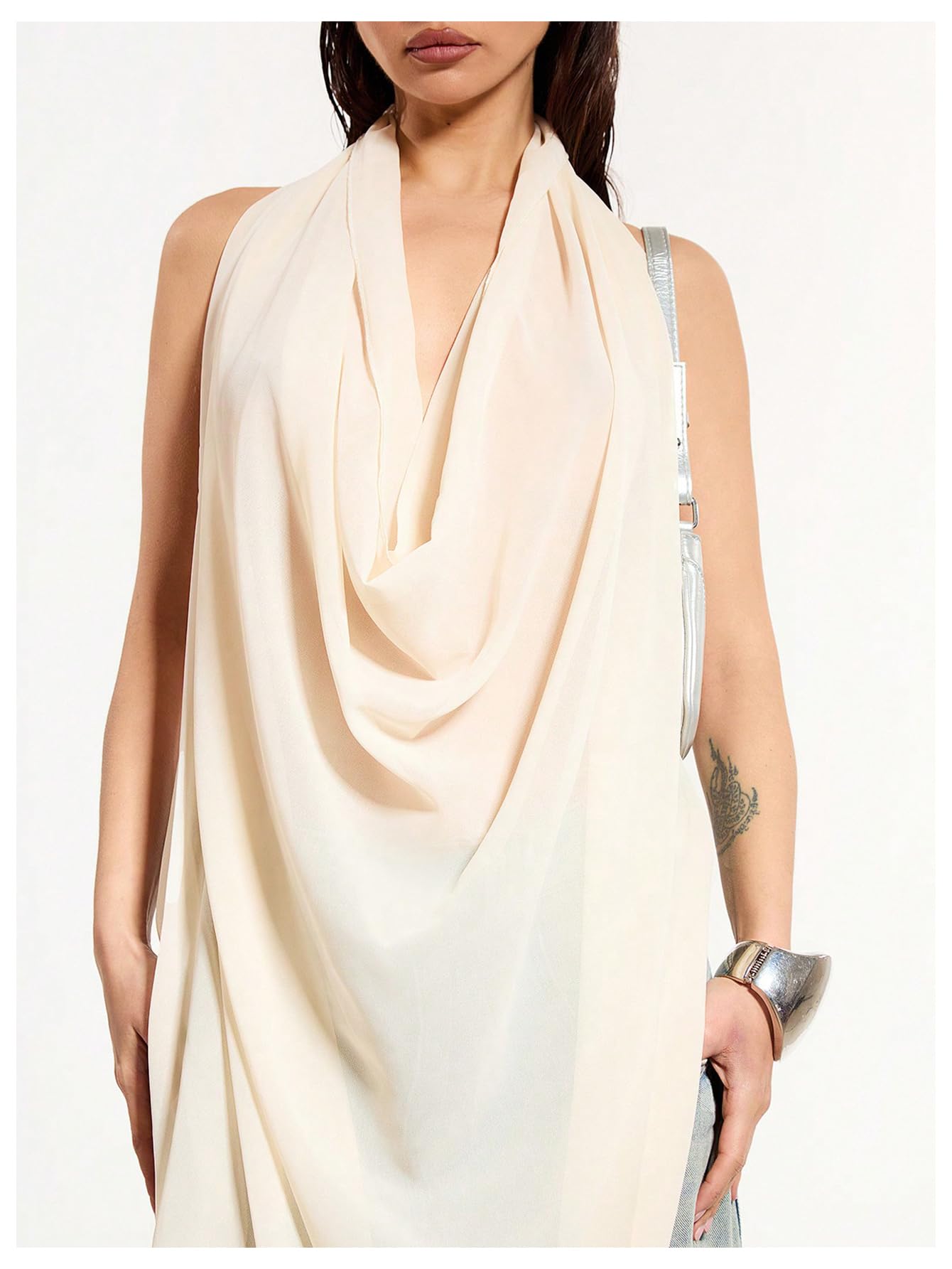 OYOANGLE Women's Backless Cowl Neck Sleeveless Tank Top Draped Front Chiffon Trendy Tops