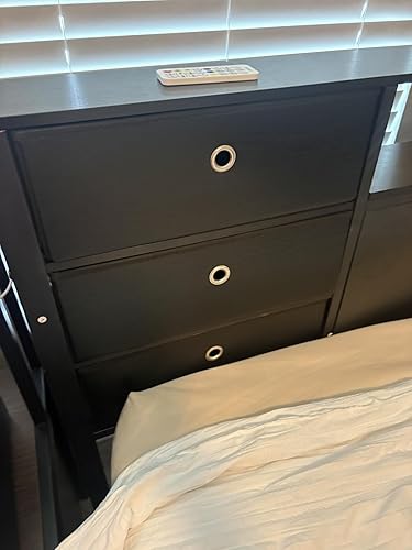 Review Image by I heard it on the grape v