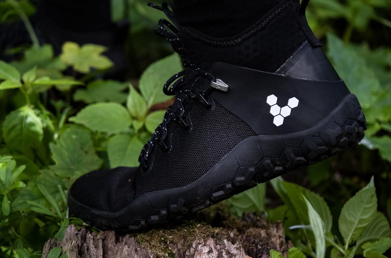 Amazon | Vivobarefoot Magna Trail II FG、メンズ ビーガン