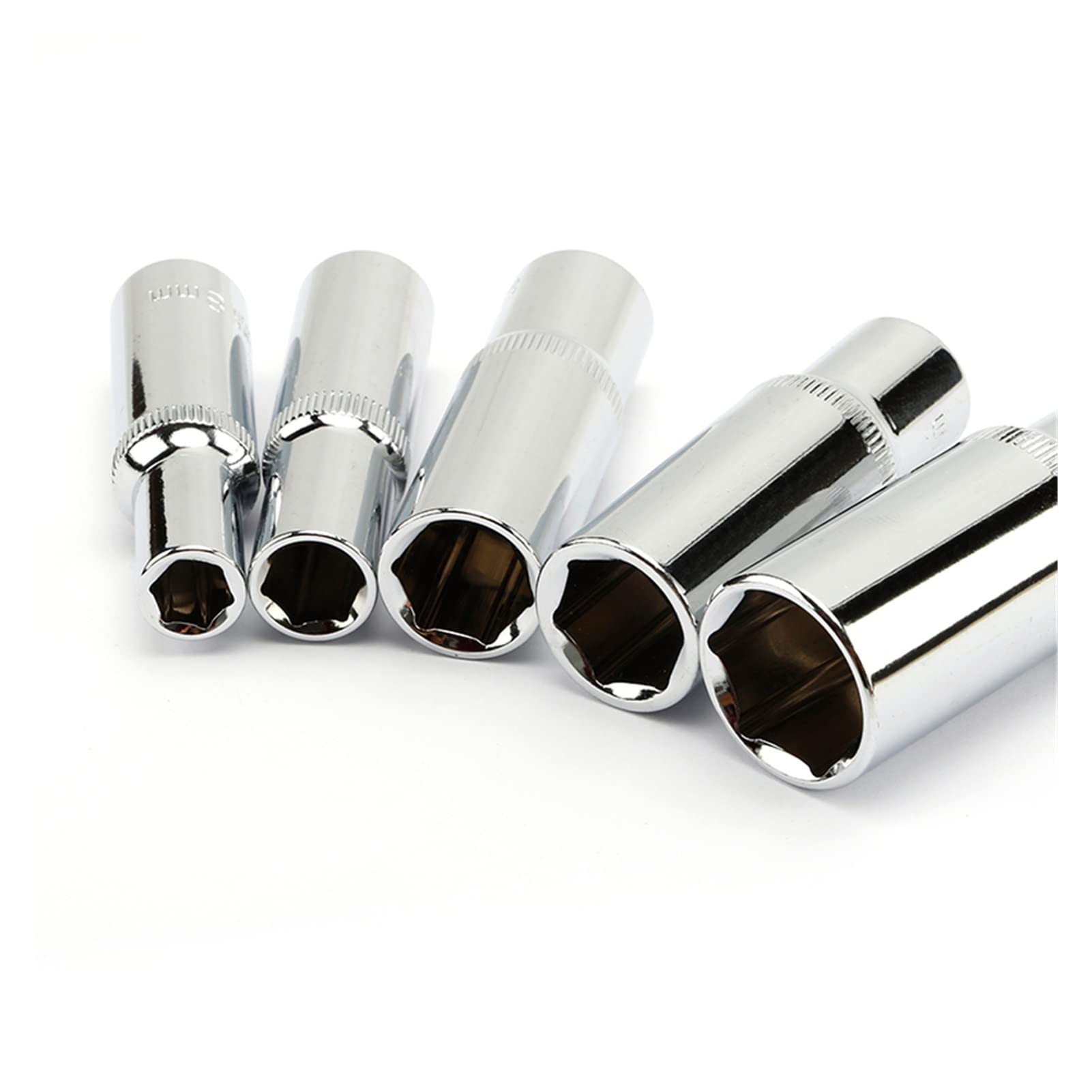 Zestaw 12 nasadek 3/8 cala, głębokich, długich, długość 65 mm, otwór kwadratowy 10 mm, 8 9 10 11 12 13 14 15 16 17 18, uchwyt wiertarski 19 mm