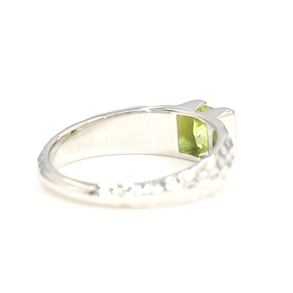Cavill Sphen Silberring 0,76 Ct quadratischer Prinzesschliff aus Madagaskar in 925er platiniertem Sterlingsilber, moderner Ring mit grünem Sphen, glänzendes Design, Größe 17-21