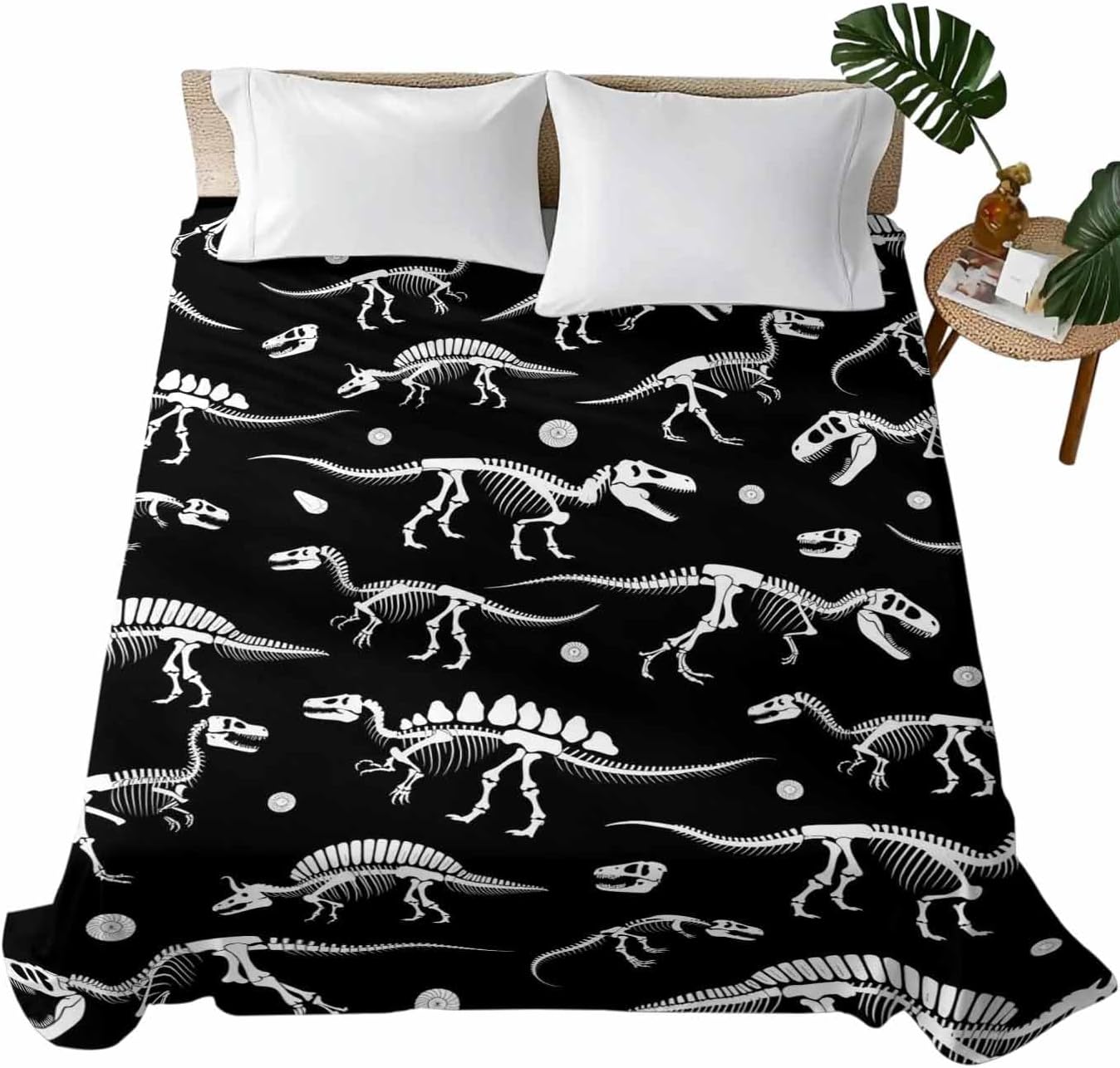 Halloween Dinosaur Black Twin Sheets - Hotel Quality Twin Flat Sheet Only 1 Pack, Funny Dino Skull Boys Girls Children Soft Bed Sheet Brushed Microfiber Bedding Top Sheets for Home Dorm