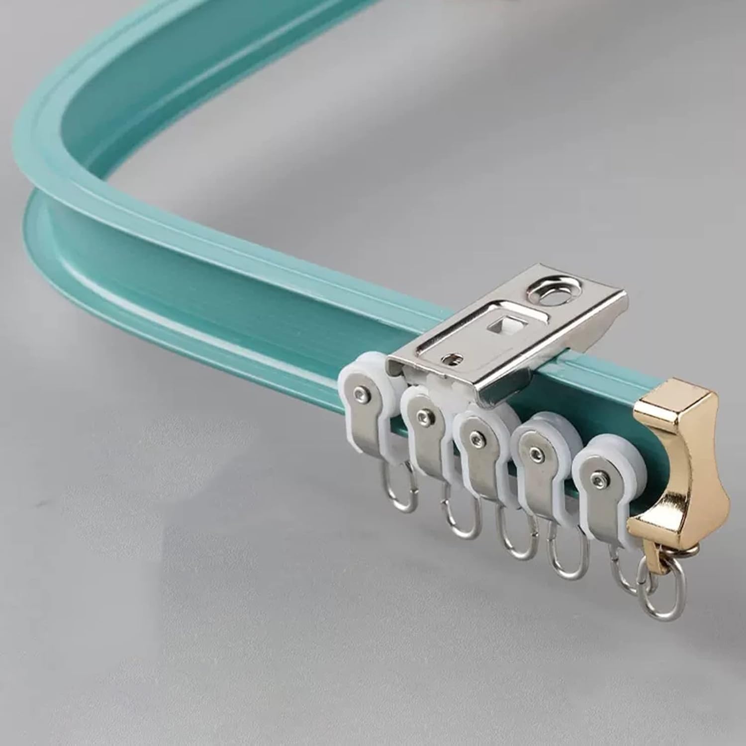 Tringle à rideaux flexible extra longue pour résoudre les angles difficiles
