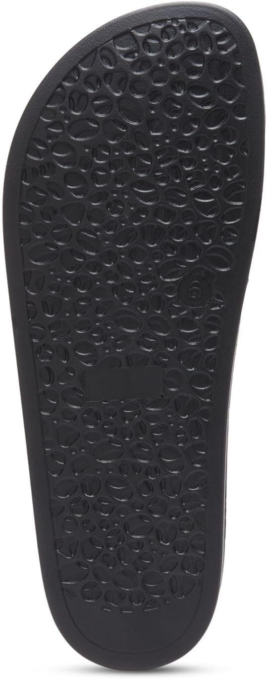 Eastland Women's Savannah Flat Sandal