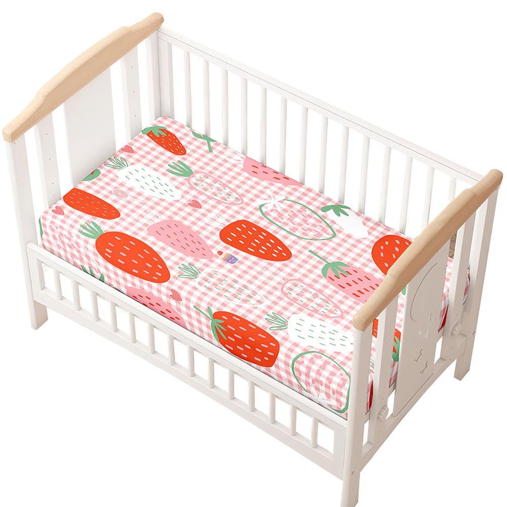 Odot Cot Bed Sheets, Strawberry Print Bedside Cribs Fitted Sheets, Baby Bed Sheets Microfiber Cot Bed Mattress Protector, Bassinet Sheets, Easy Care Soft and Dureable (60x120 cm,Pink)