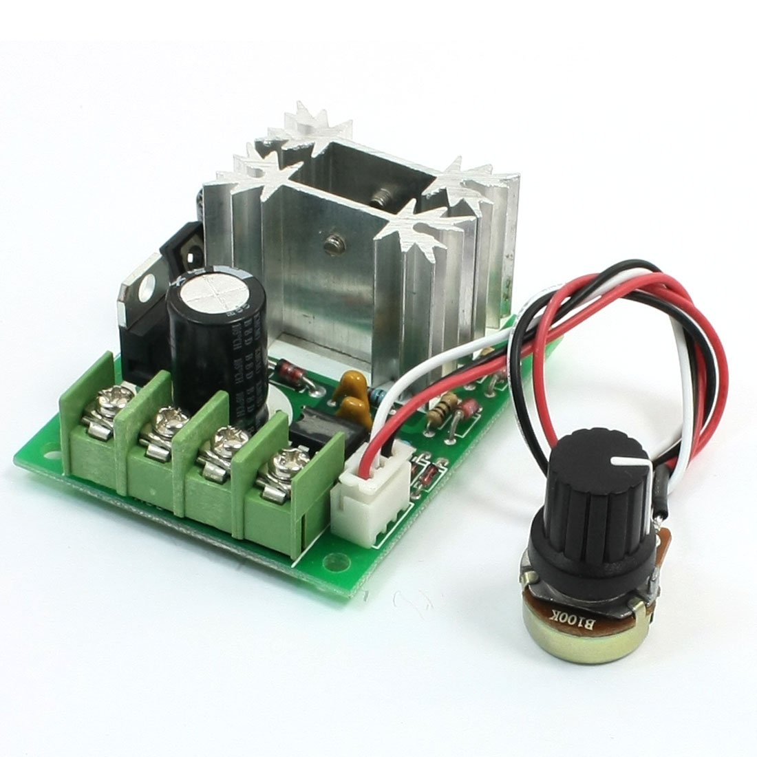 Regulador PWM para motor de corriente continua con compatibilidad multi-voltaje