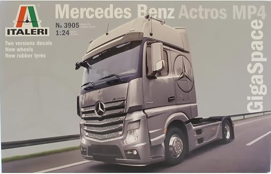 Italeri 3905 1:24 Mercedes Benz Actros MP4 Gigaspace