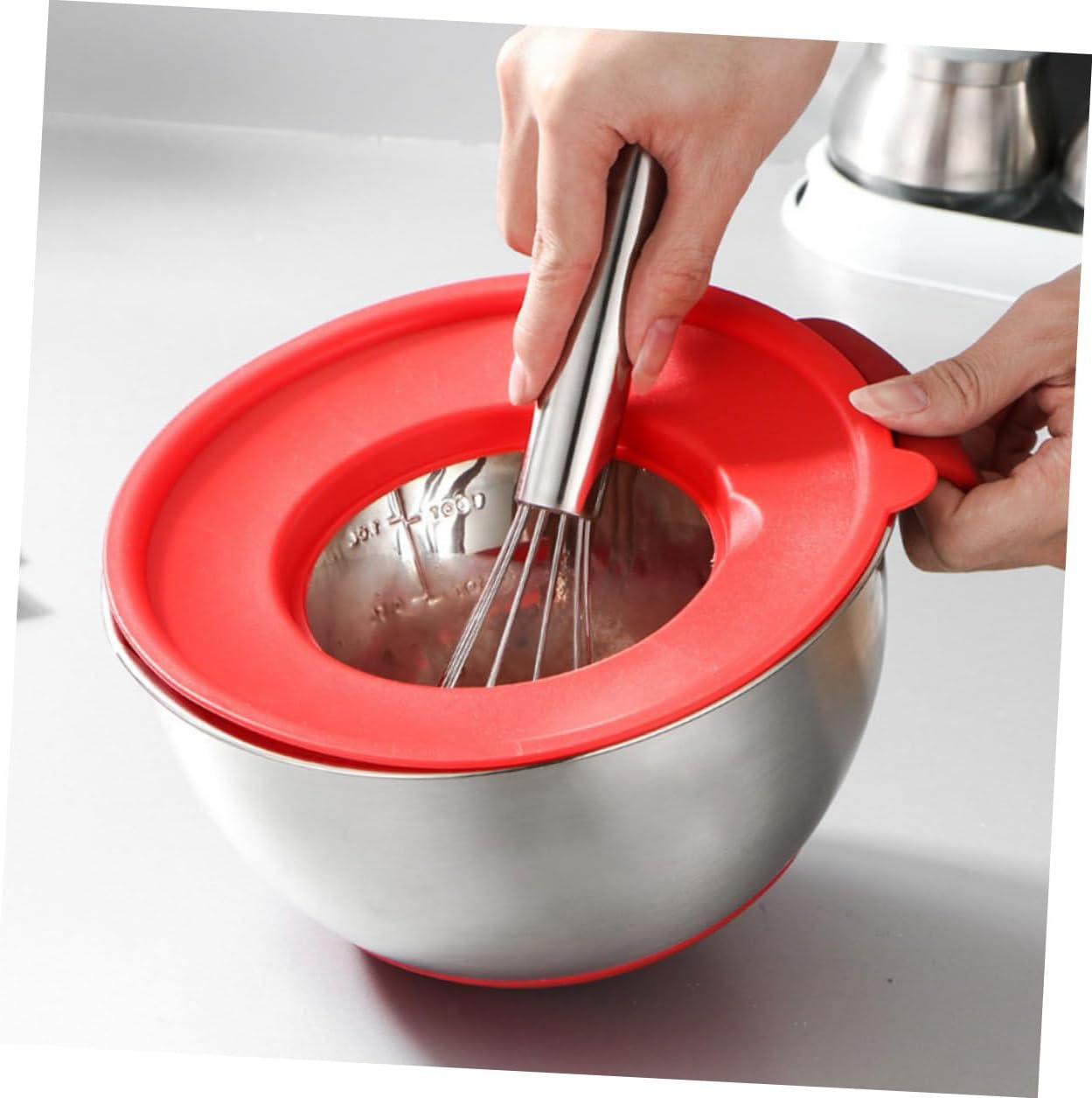 Multi-function Stainless Steel Mixing Bowl with Silicone Base and Red Handle 18cm 20cm Reusable Food Bowls with Lids and Graters Household Salad and Dough Kneading for Kitchen Use