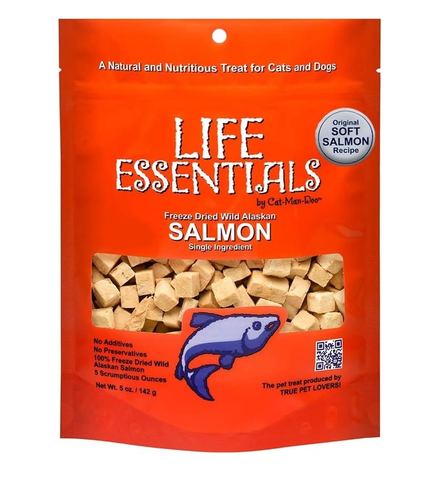 LIFE ESSENTIALS BY CAT-MAN-DOO All Natural Freeze Dried Wild Alaskan Salmon Treats for Cats & Dogs - Single Ingredient No Grain Snack with No Additives or Preservatives, 5 Ounce Bag