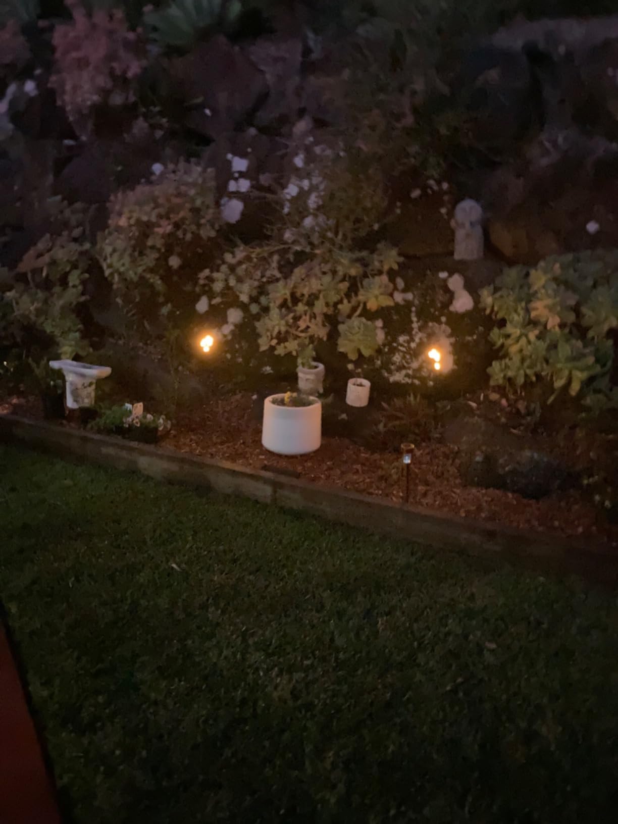 4X Solar Light Waterproof Garden Path Lamp Flickering Dancing Waterproof Lights