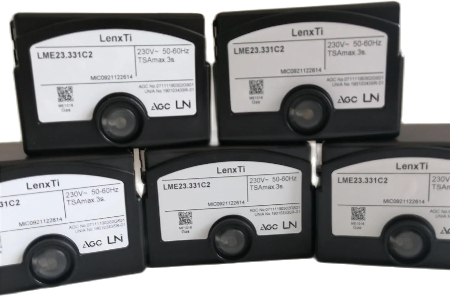 1PCS LME23.331C2 -LGB32.330A27 Burner Control, 2-Stage, QRB/QRC, t1=30s, TSA=3s, Actuator 12s, AC230V(LME23.331C2)