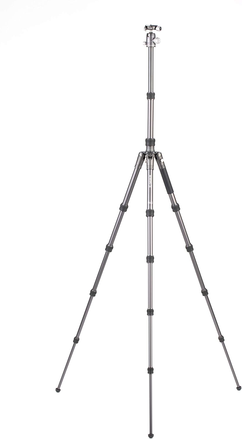 Benro Bat Tripod at maximum height with central column fully extended