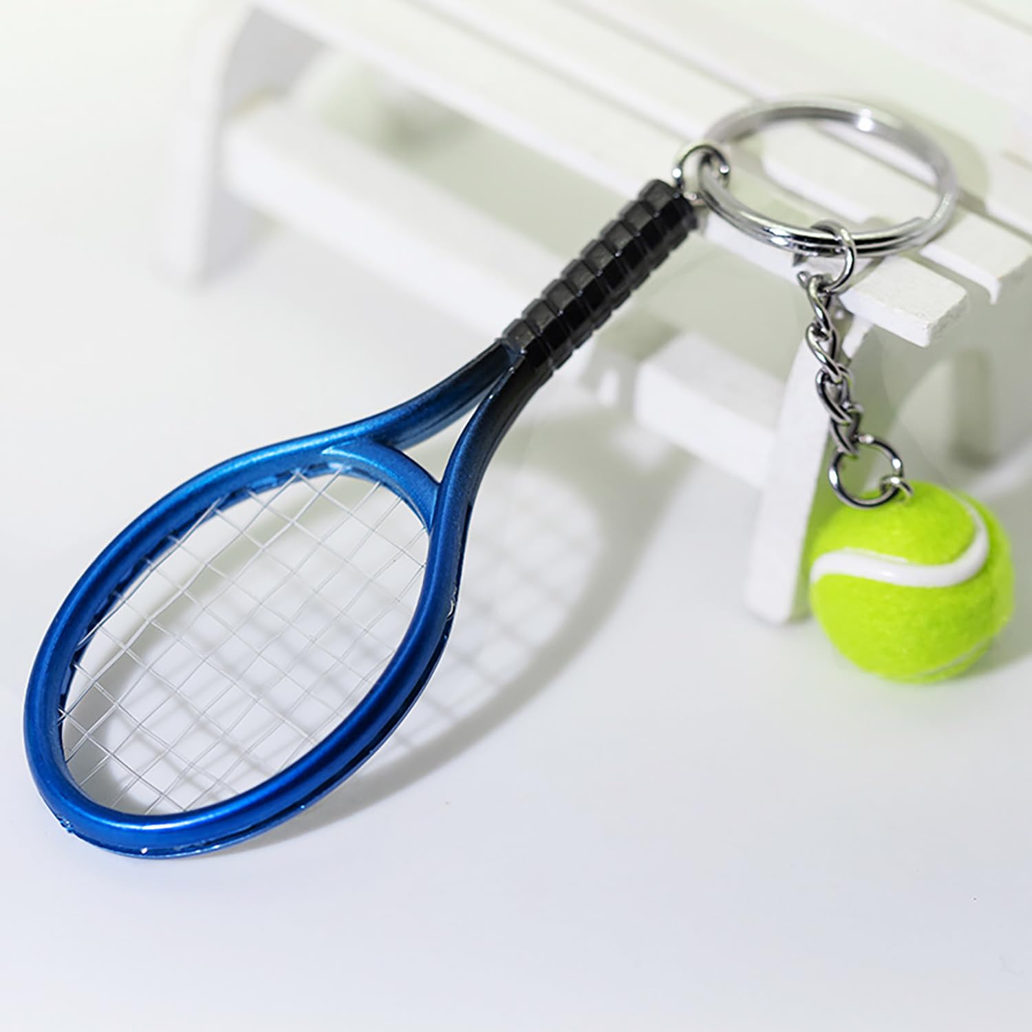 Llavero Raqueta de Tenis con Mini Pelota, Accesorio Decorativo para Coche