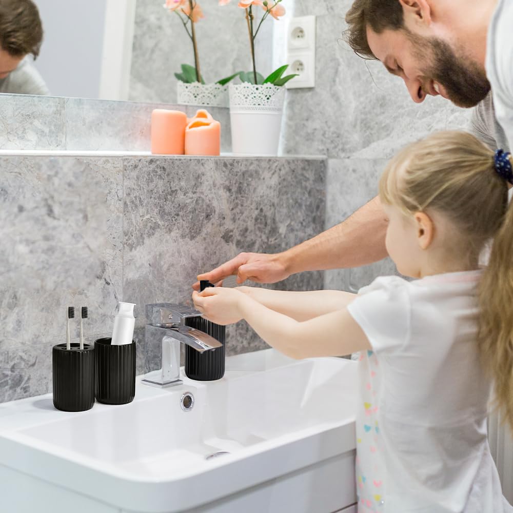 Schwarzes Badezimmer-Zubehör-Set, geripptes Design, 4-teiliges Keramik-Badezimmer-Set, komplette Zahnbürstenhalter, Seifenspender, Schminktisch, Zahnbürstenbecher, stilvolle schwarze