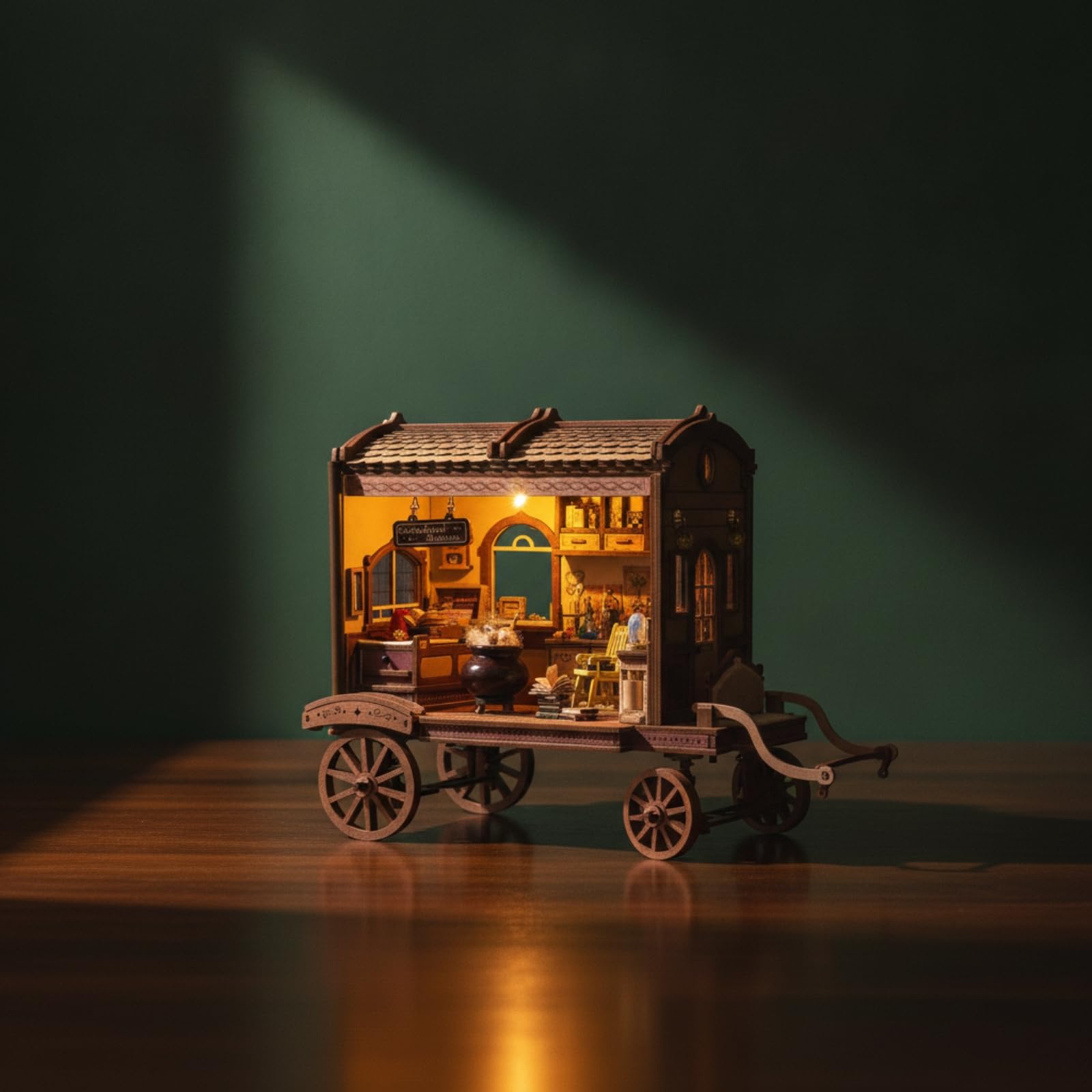 Casa Miniatura in Stile Carrozza con E Interruttore a Sfioramento Kit Fai da Te in Legno E Tessuto LED Integrato Musica Adatta per Mensola Scrivania Decorazione Stanza