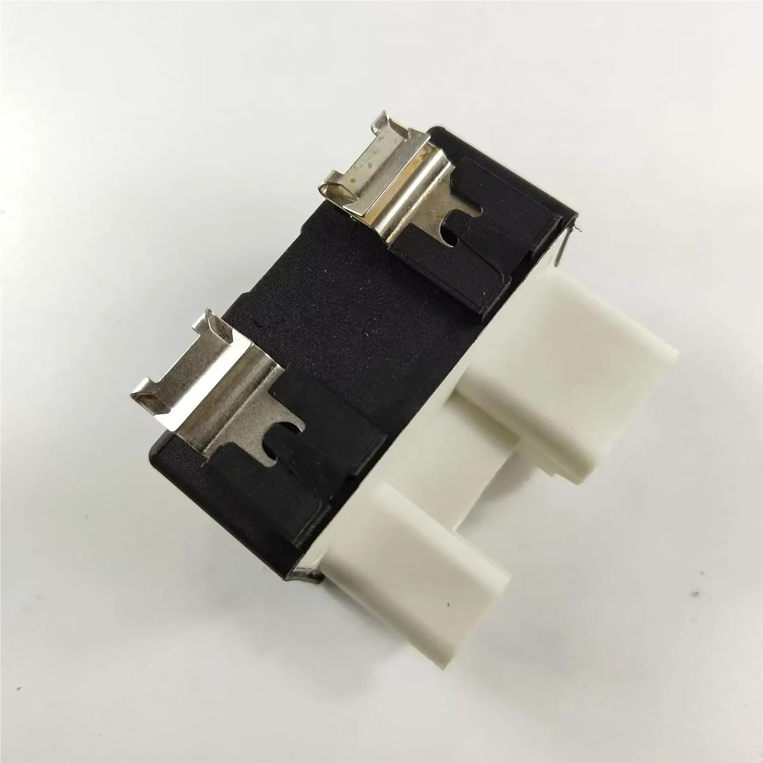 Cooling Fan Control Switch Relay 9442933 9442934 for 740 850 940 960 C70 S70 S90 V70 1992 1993 1994 1995 1996-2003