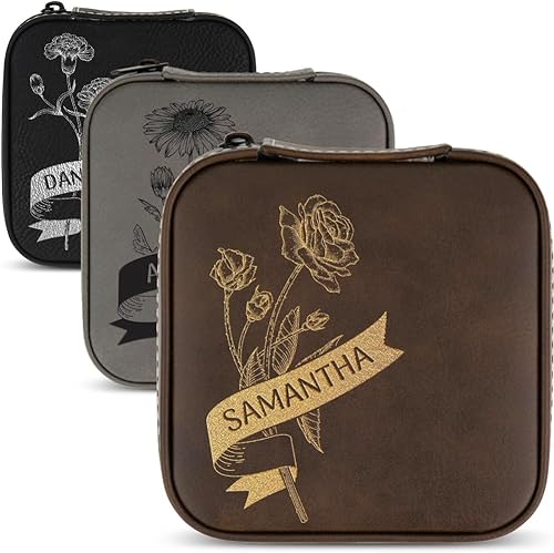 PrimeCustomized Caja organizadora de joyas personalizada con nombre personalizado y mes de la flor de nacimiento, estuche de viaje personalizado