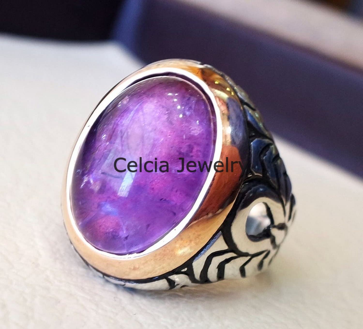 Anello ovale cabochon pietra preziosa viola ametista, anello di dichiarazione, bellissimi regali per gli uomini, regali per la festa del papà, anello bicolore, regali di pietra di nascita di febbraio