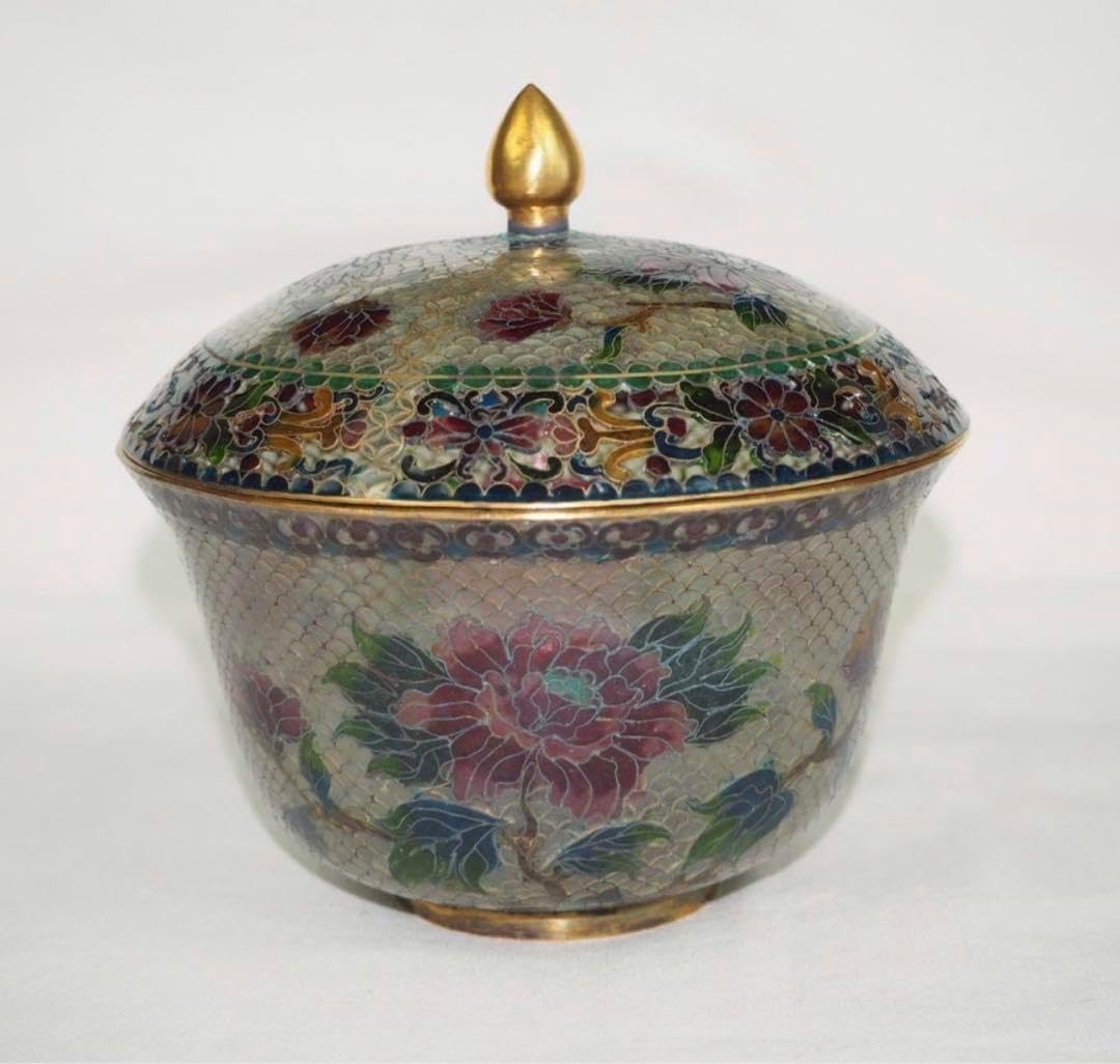 送料無料　時代物　省胎七宝蓋物　高12.5ｃｍ 時代物 省胎七宝蓋物 高12.5cm 胴径約 13cm