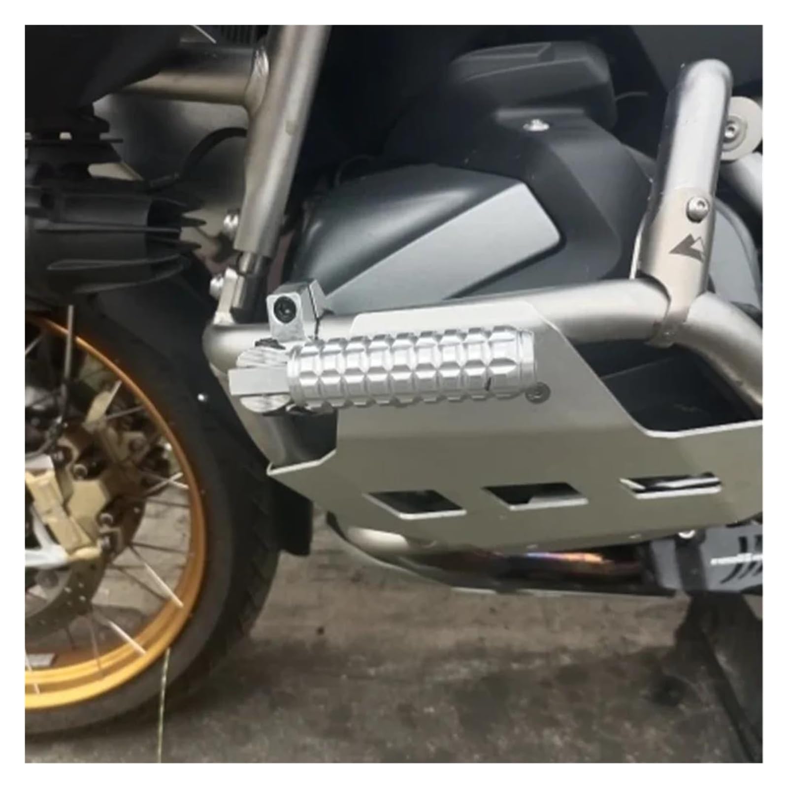Motorrad Fußrasten Universal 22/25/28/32mm Durchmesser Faltbare Motorrad Fußstütze Fußrasten Pedale Teile Fußrasten Pegs(2)