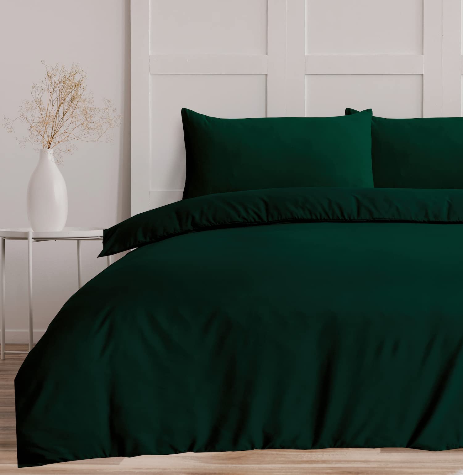Bronwen Mathews Bottle Green Super King Duvet Set - Soft Microfibre SuperKing Quilt Cover with 2 Pillowcases,Easy Care Wrinkle Free SuperKing Bedding Set of 3 Pcs(Bottle Green, Super King)