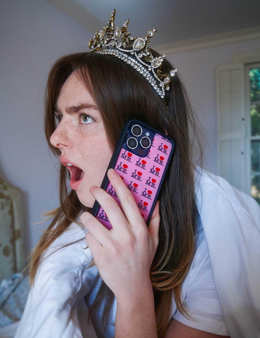 Ashley Williams × Wildflower iPhone14ケース Amazon.com: Wildflower Cases - Compatible with iPhone 13/14