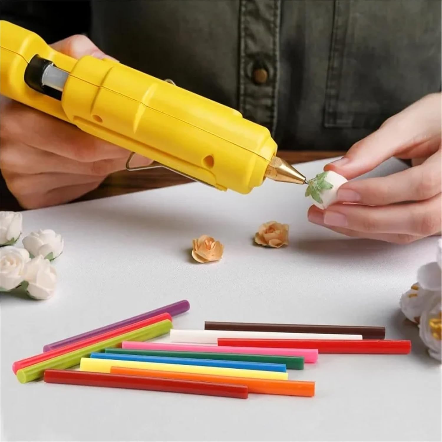 Hot Melt Glue Sticks 100pcs Multicolor Strong Viscosity Glue Car Body Dent Paintless Repair Strips Hot Melt Gun Craft Tools