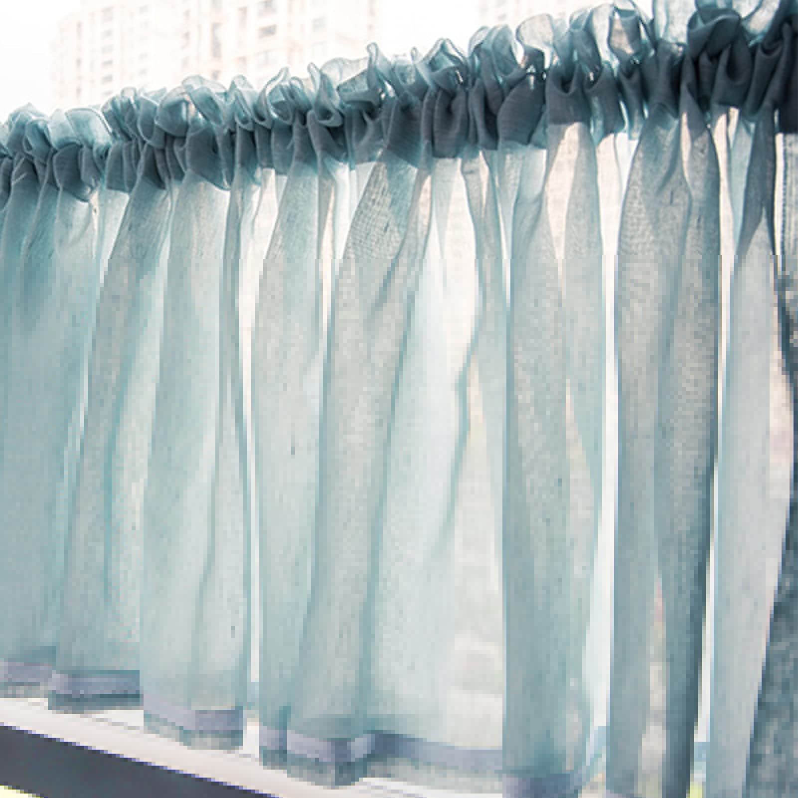 Cortinas de cocina cortas que protegen tu intimidad sin perder luminosidad natural