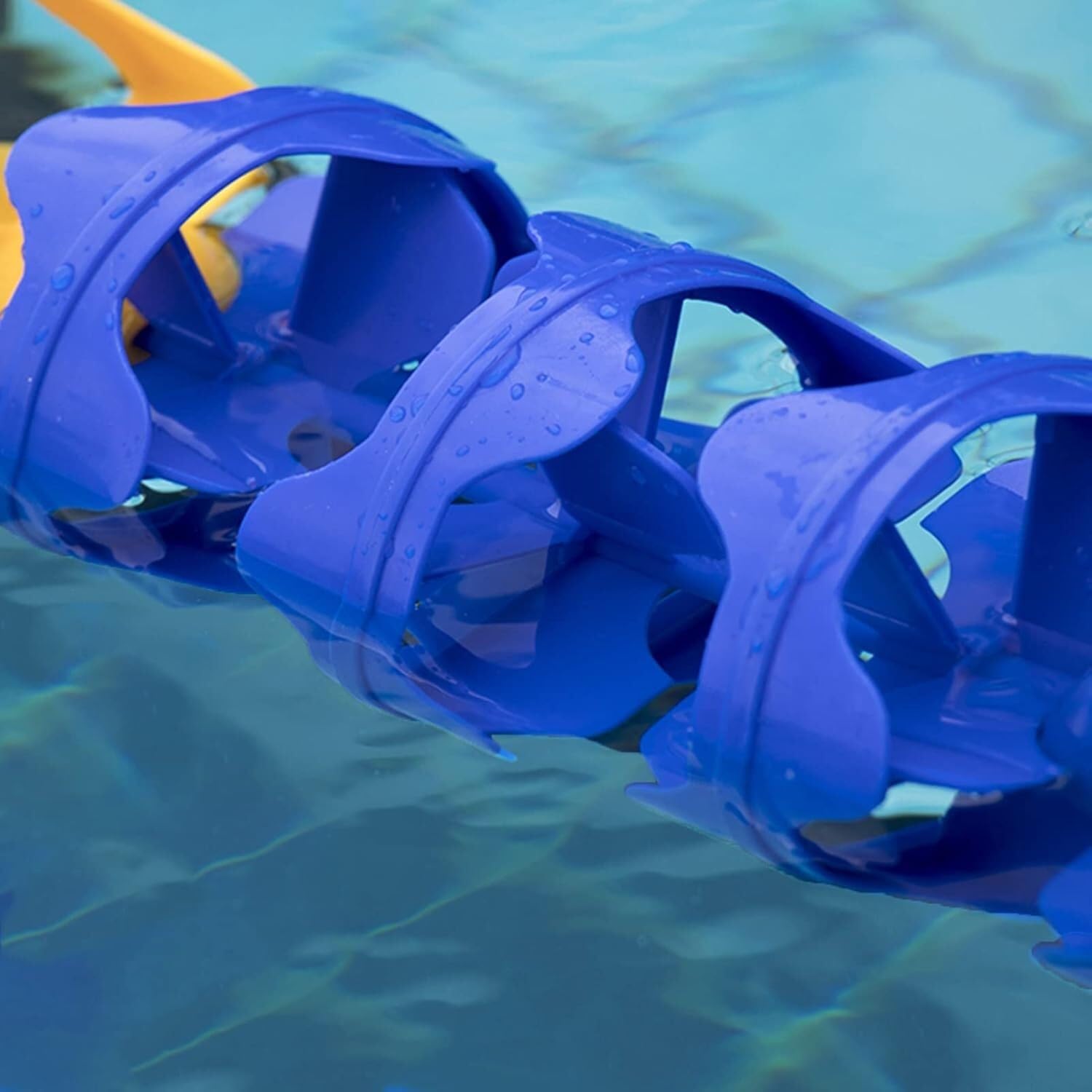 Schwimmende Pooltrennwände zur Abgrenzung von Fahrbahnen und Wasserbereichen