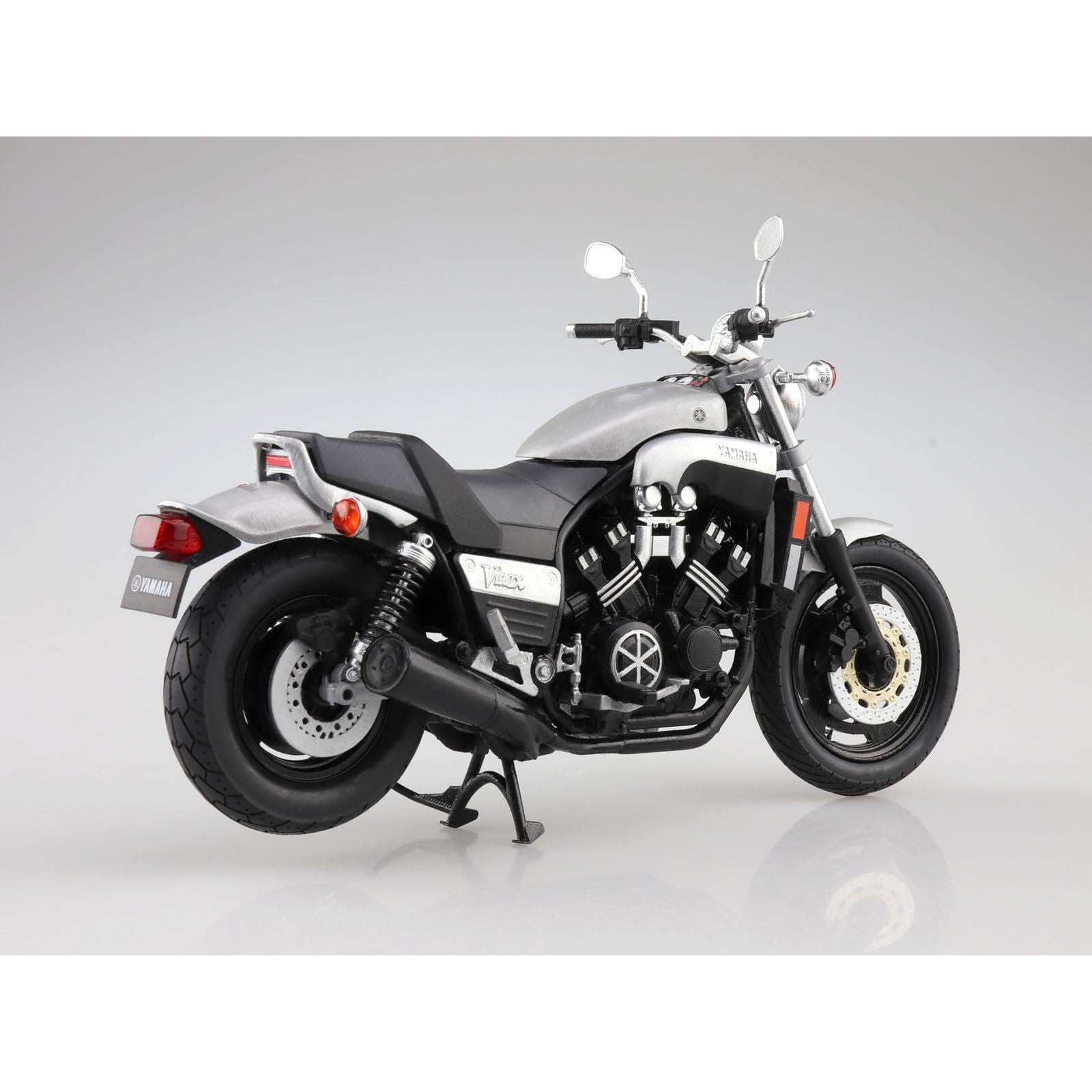 バイク　ミニチュア完成品　アオシマ　スカイネット　1/12 V-max ホンダ アオシマ「SKYNET（スカイネット）」ブランドがおくる「1/12完成品