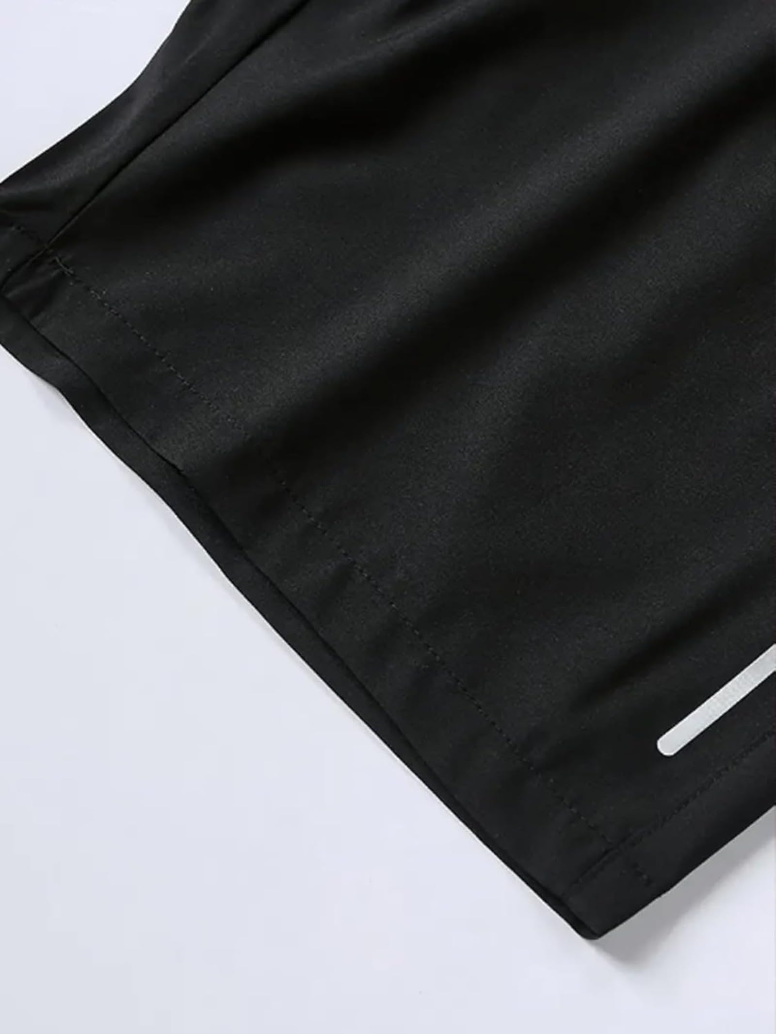 Paquete de 3 pantalones cortos de gimnasio de secado rápido para hombre, pantalones cortos de correr de 5 pulgadas con bolsillos con cremallera, pantalones cortos de entrenamiento activo - 4