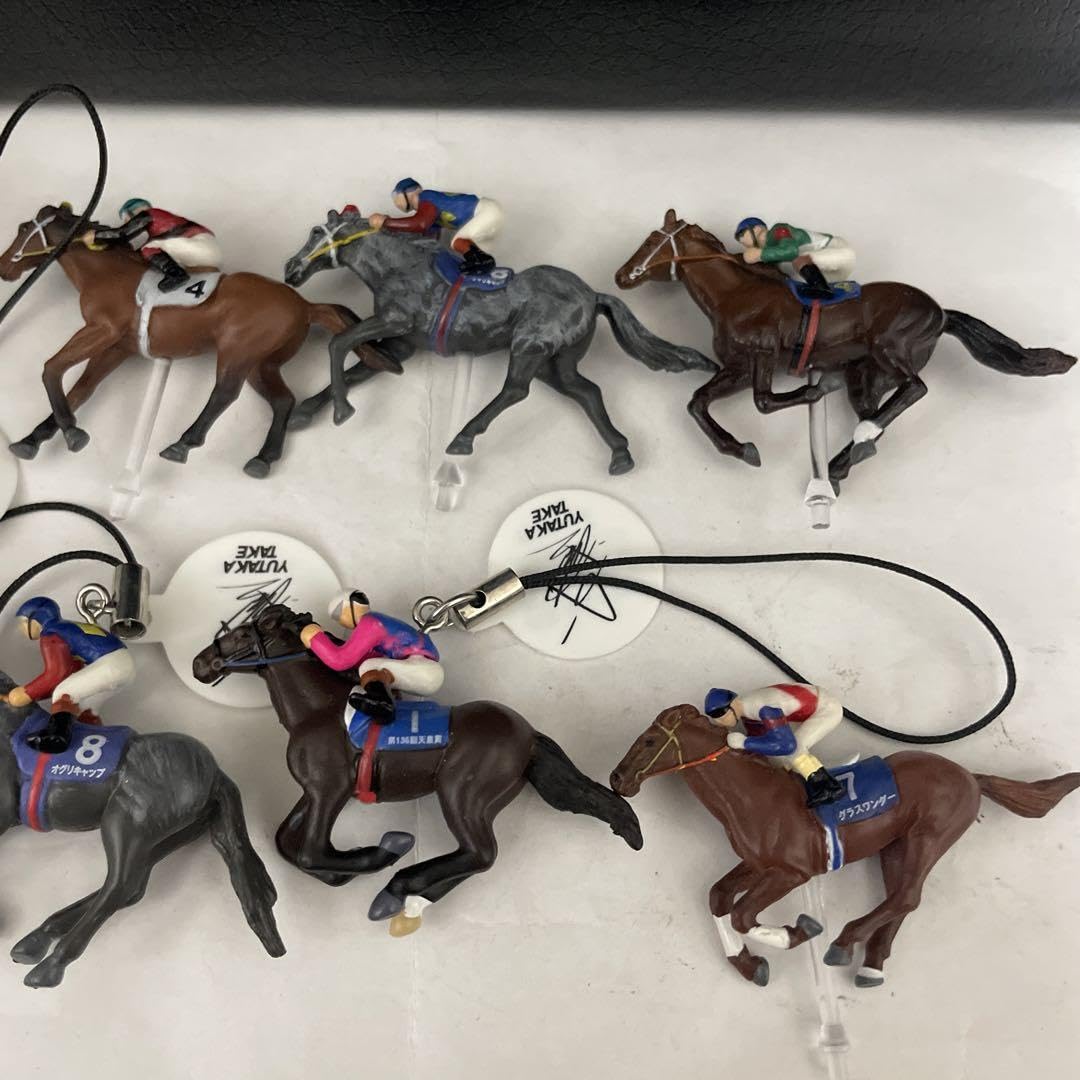 Amazon.co.jp: 武豊 競馬 有馬記念？ 缶コーヒーおまけ？ フィギュア