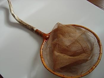 鹿角が入った小ぶりのアマゴ用「たも」 鹿角が入った小ぶりのアマゴ用「たも」 鹿角が入った小ぶりの