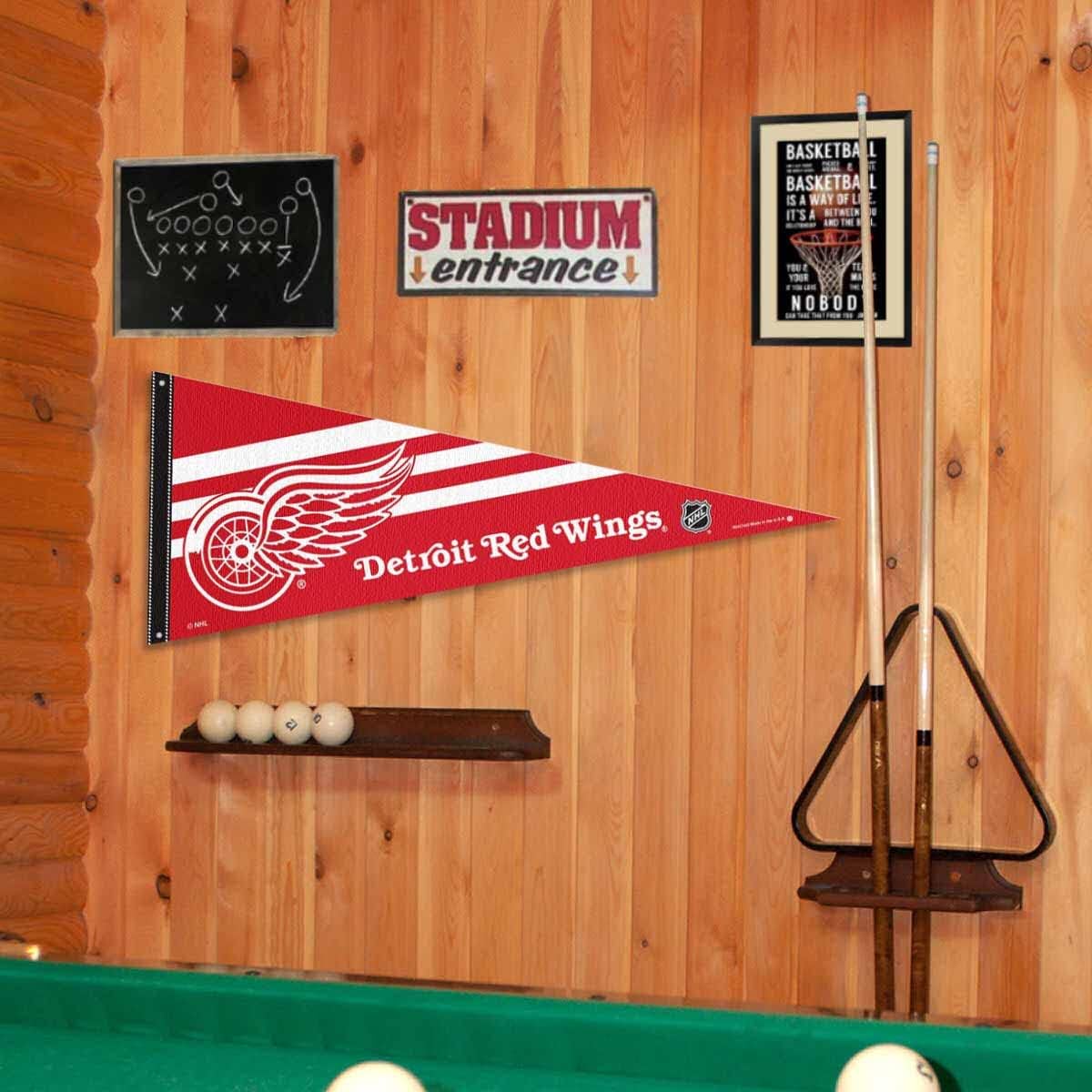 Detroit Red Wings Pennant Flag and Wall Tack Pads Mounts - Image 4