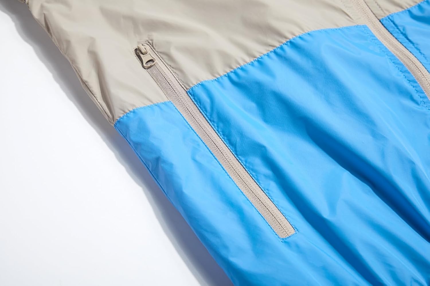 Men's Lightweight Raincoats Shell Hooded Outdoor Rain Coat Hiking Windbreaker Jacket - Image 4