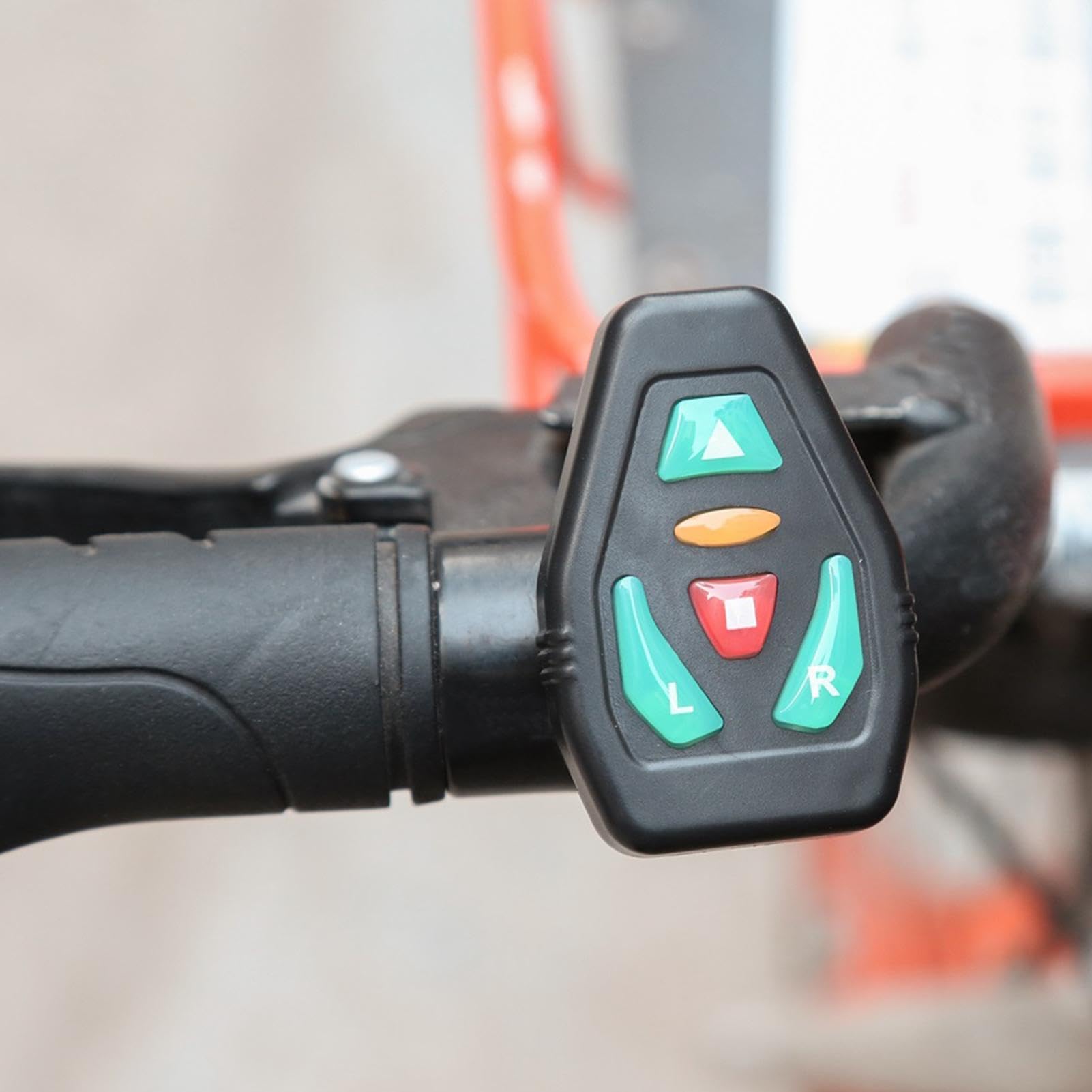 Borsa da trekking a 2 LED, ricaricabile tramite USB, con luce di sicurezza, borsa ad alta visibilità, zaino da 15 l con telecomando a LED con indicatore di direzione, zaino da ciclismo notturno per
