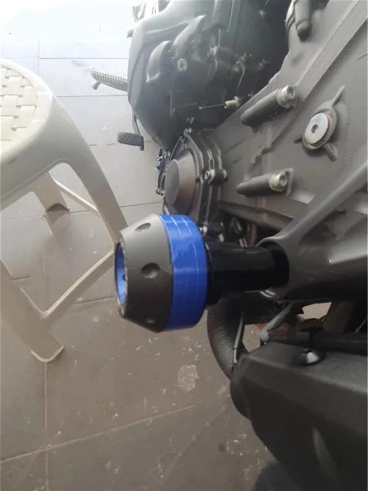 YESKIT Facile à Installer Cadre Curseur Crash Protecteur Moto Anti-Chute Accessoires Protection Contre Les Chutes pour MT-09 MT09SP 2021-2024 (Color : Black)