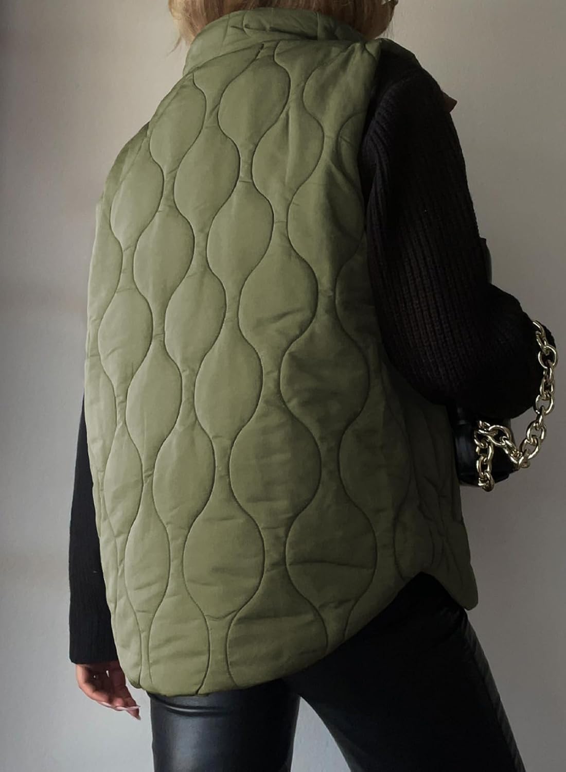 EVALESS Cropped Puffer Vest Women Lightweight Quilted Stand Collar Sleeveless Jackets Fall Winter 2025 Button Zip Up Coat - Image 4