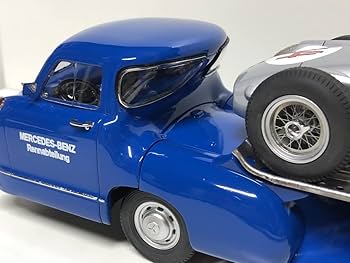 Renntransporter　Matthias Braun　トランスポーター Amazon | iScale 1/18 Mercedes Benz Renntransporter the blue