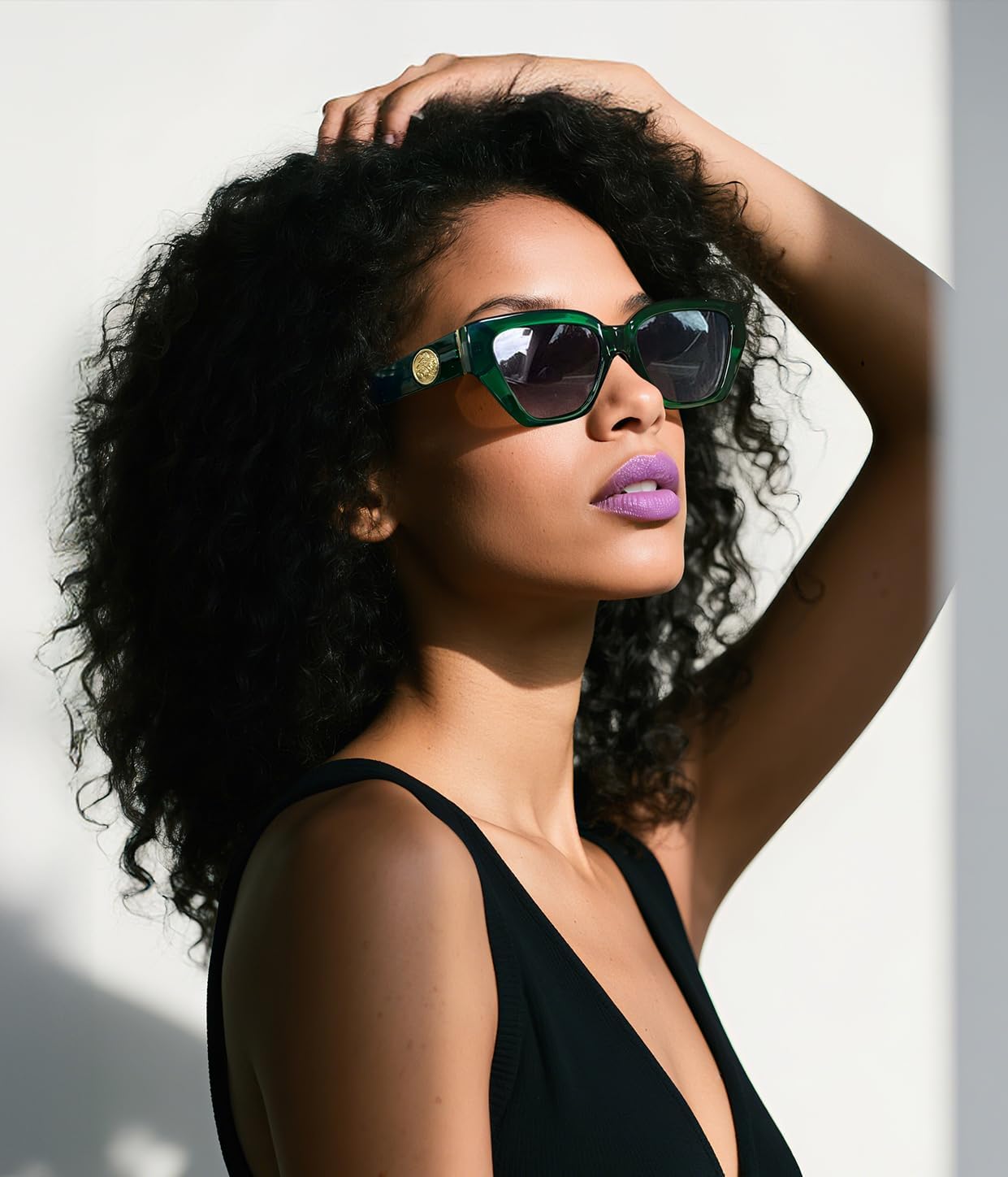 FEISEDY Women's Polarized Cat Eye Sunglasses - UV400 Protection, Trendy Design for Driving & Daily Wear B0299